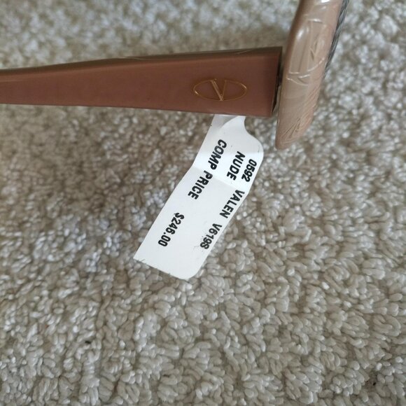 BRAND NEW WOMENS VALENTINO RECTANGULAR SUNGLASSES - NUDE COLOR WITH CARVED ROSES